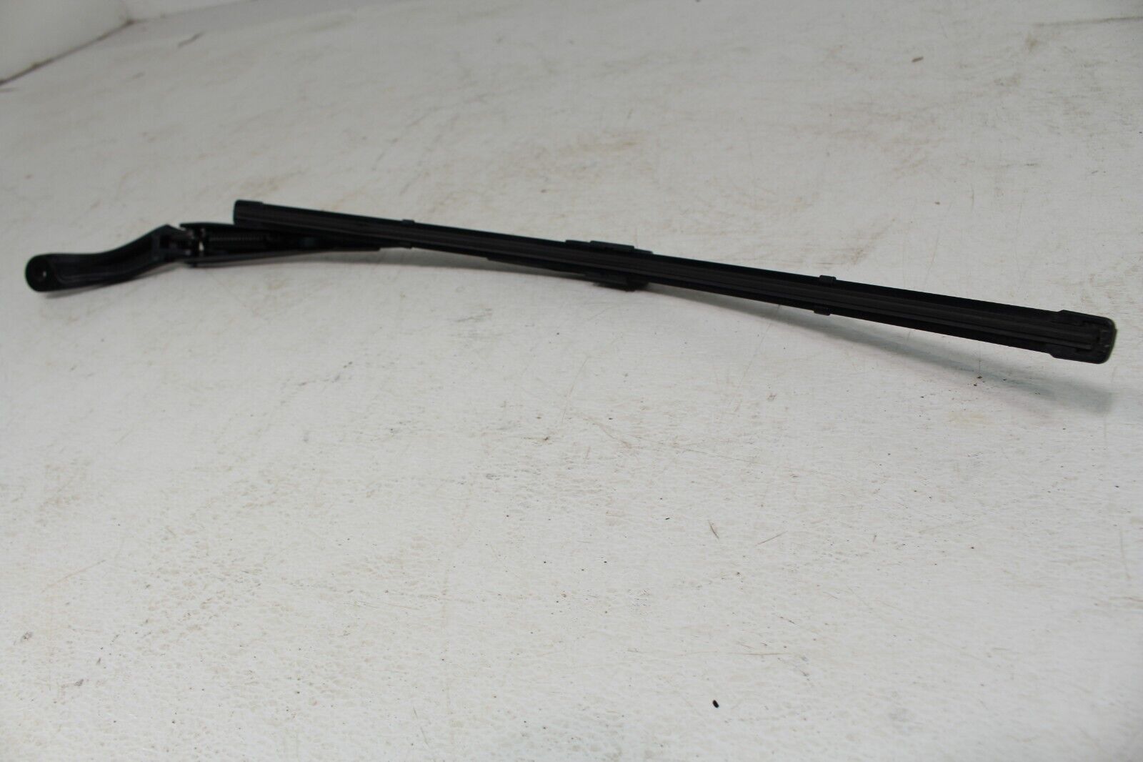 Porsche 992 911 Front Left Right Side Windshield Wiper Arm Set 2020 - 2024 Oem