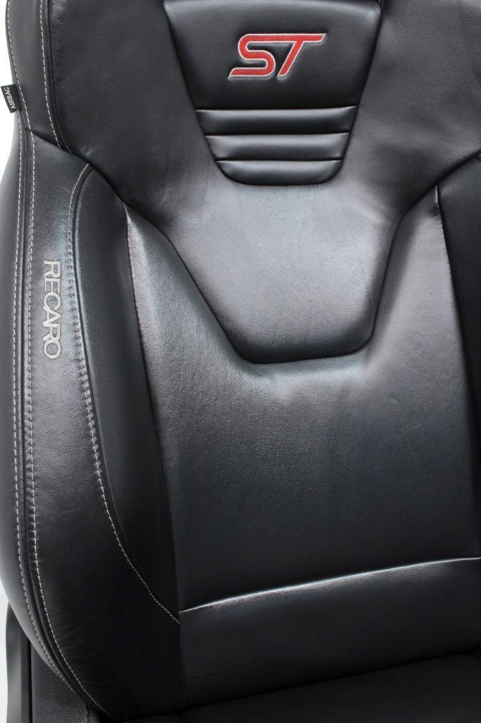 2012 - 2018 Ford Focus ST Recaro Seats Front MK3 Black HEAT Leather Recaro ST2