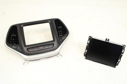 2014-2017 Jeep Cherokee Uconnect NAVIGATION Touch 8.4 Display Screen 68238619AE