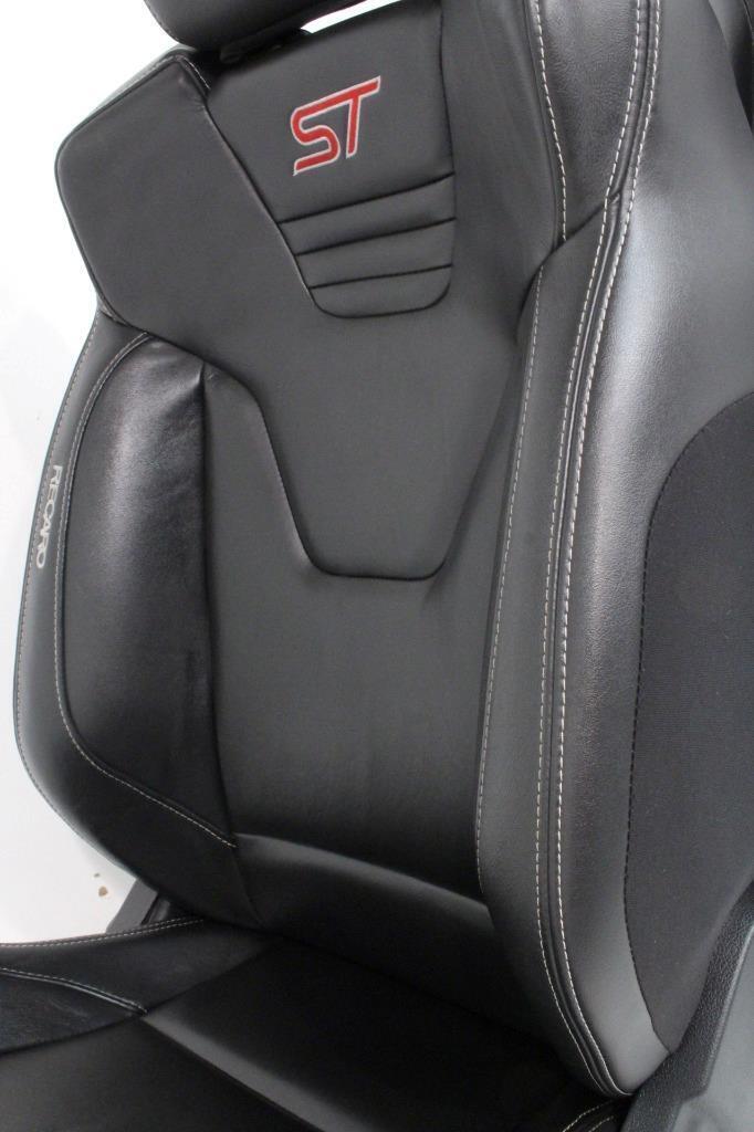 2012 - 2018 Ford Focus ST Recaro Seats Front MK3 Black HEAT Leather Recaro ST2